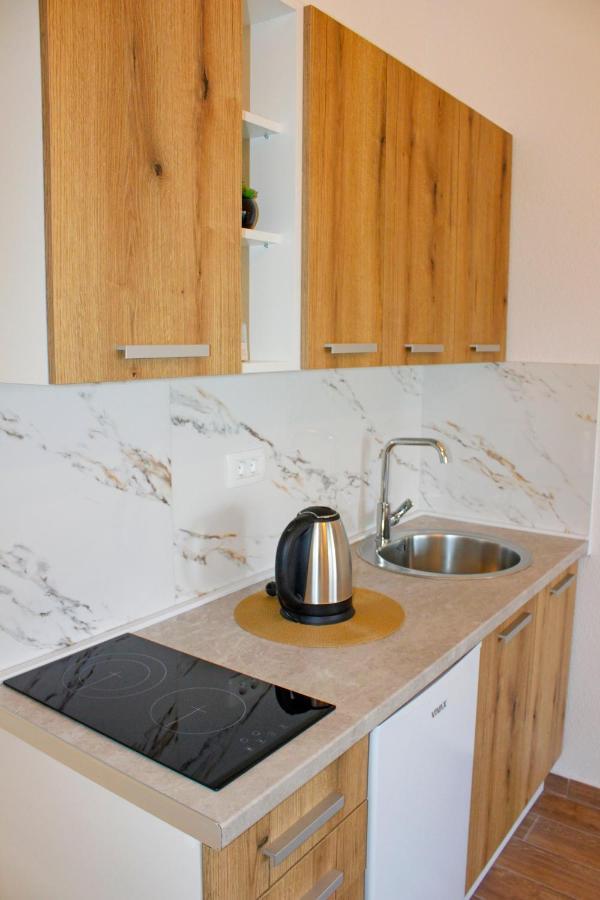 Rijeka Crnojevića Sunny Side Apartments מראה חיצוני תמונה