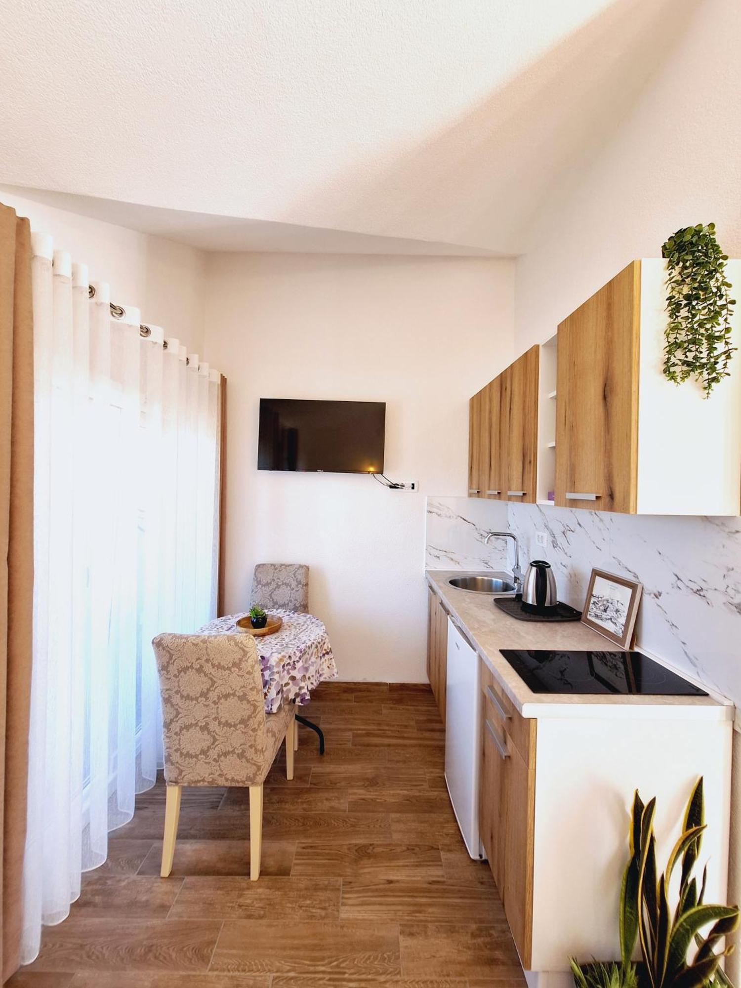 Rijeka Crnojevića Sunny Side Apartments מראה חיצוני תמונה