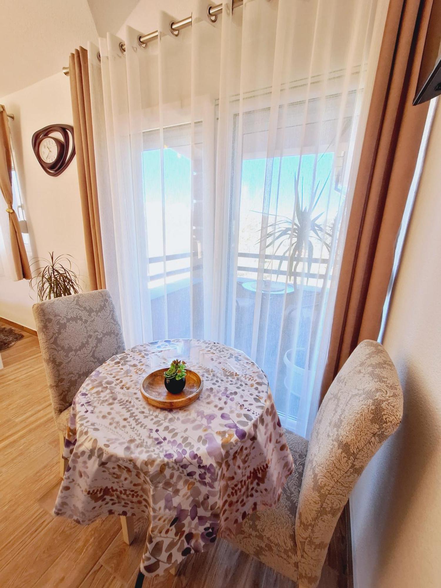 Rijeka Crnojevića Sunny Side Apartments מראה חיצוני תמונה