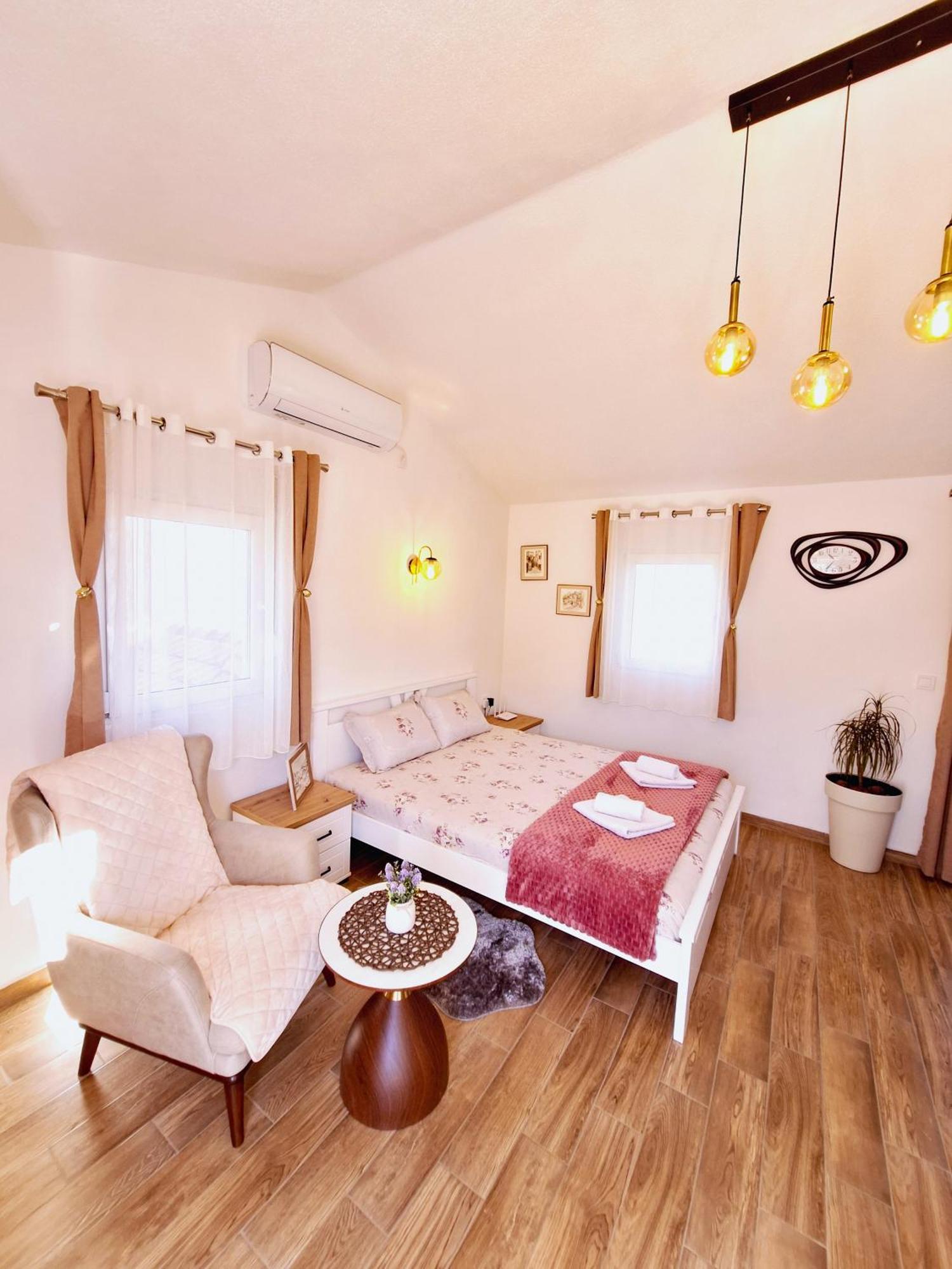 Rijeka Crnojevića Sunny Side Apartments מראה חיצוני תמונה